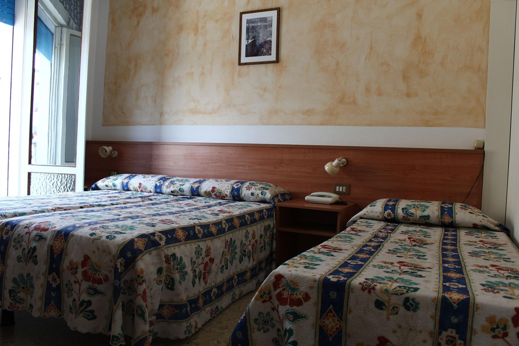 Hotel Azzorre 3*
